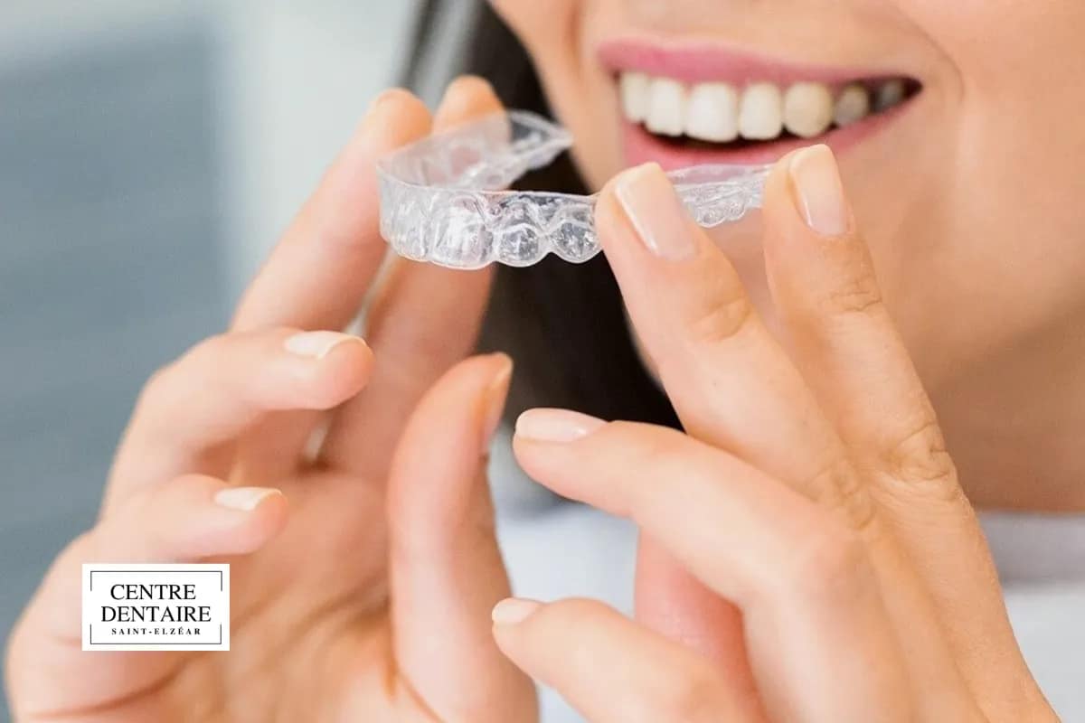 Comment se déroule une évaluation Invisalign dans une clinique dentaire ?